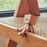 Holz Deko Figur | Bewegliche Wippfunktion | Wechselbare Gesichter