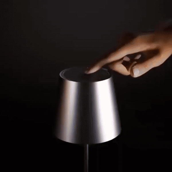 Kabellose Tischlampe | Minimalistisches Design | Dimmbares LED-Licht | Tragbar | NordicLamp