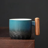 Keramik Kaffeetasse | Holzgriff Design | Handgefertigt & Stilvoll | Handcrafted Mug