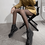 VelvaSilk™ – Bleiben Sie warm, stilvoll und selbstbewusst bei jedem Schritt