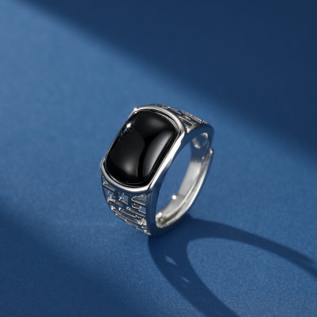 Bague en Obsidienne : bienfaits et comment le porter - Biloria