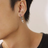 Boucle d'Oreille Croix Homme – Symbole de Foi et Style au Quotidien - Biloria