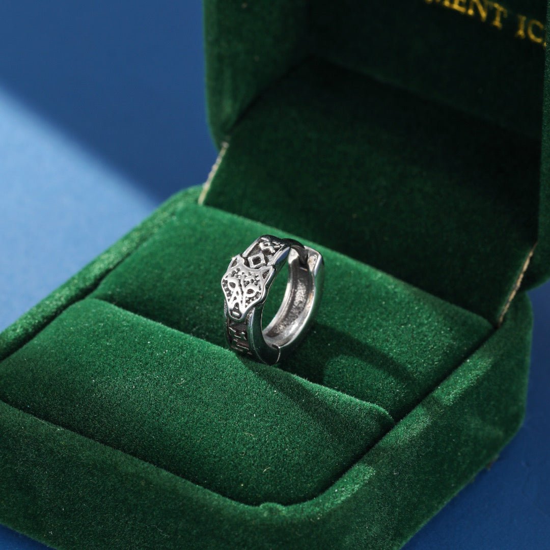 Boucle d'Oreille Viking Crâne Rune – Protection et Force - Biloria
