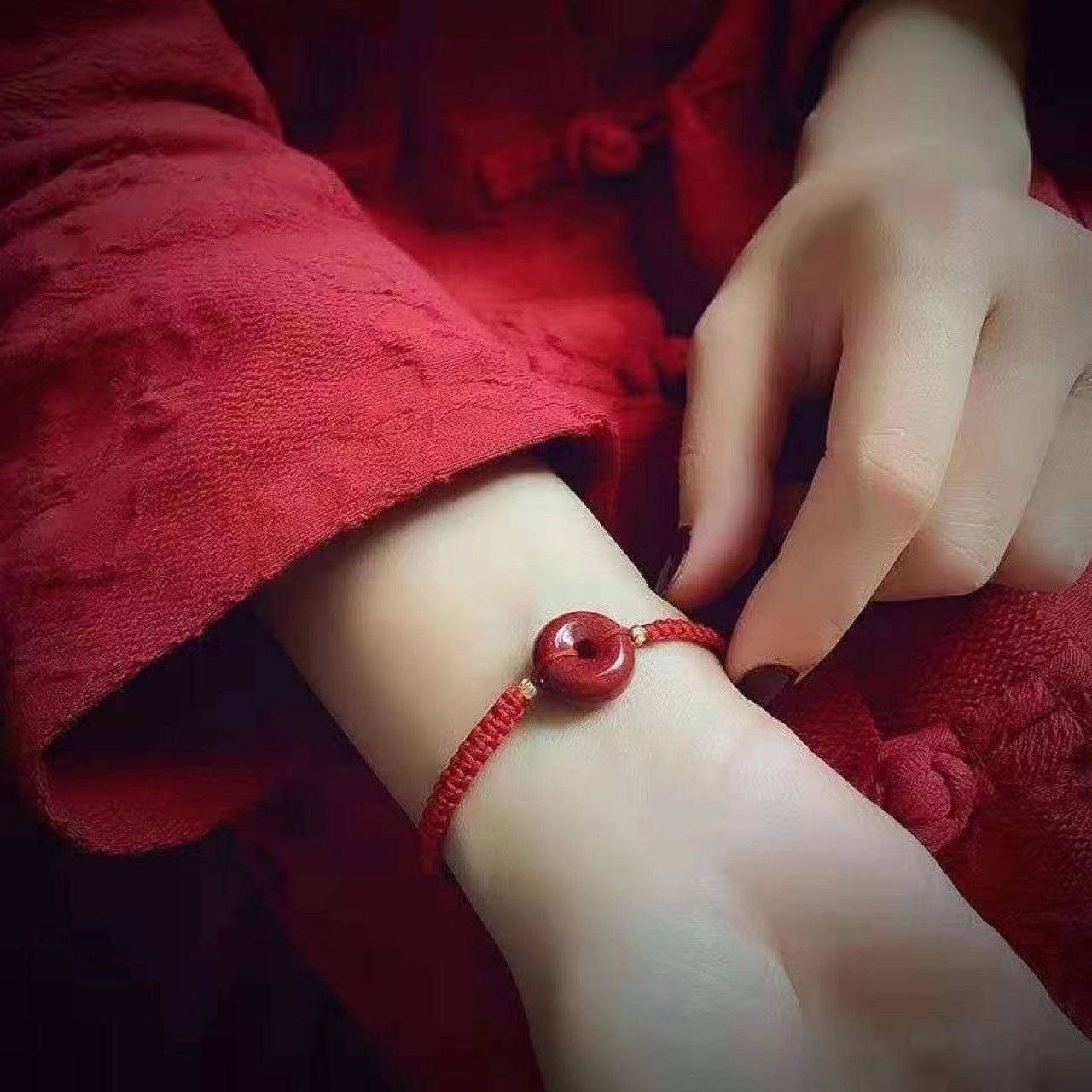 Bracelet Cordon Cinabre Rouge-Gorge – Protection et Union Spirituelle - Biloria