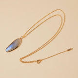 Collier Labradorite Élipse Protectrice – Argent Plaqué Or - Biloria