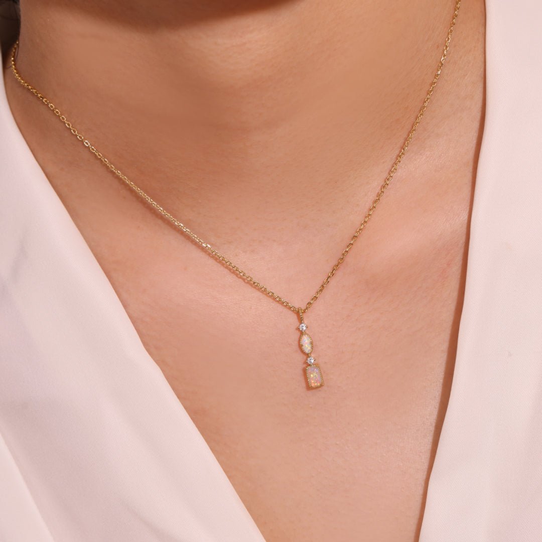 Collier Opale et Argent Plaqué Or pour la Sérénité - Biloria