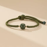 Offrir un Bracelet en Jade Naturel : Signification et Vertus - Biloria